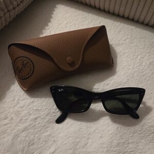 Ray-Ban Lady Burbank Sunglasses with Case